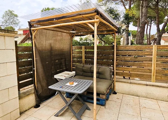 Sous Les Pins Double Terrasse Сasa de vacaciones Agde